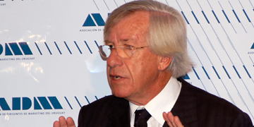 Danilo Astori, ministro de Economía de Uruguay