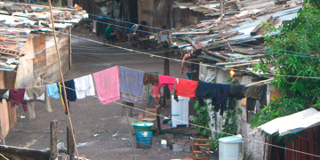 Barrio marginal de Paraguay