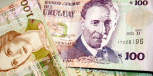 Pesos uruguayos