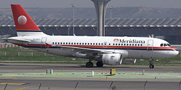 Avión de la aerolínea italiana Meridiana