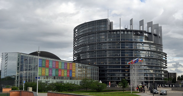 Parlamento Europeo (PE)