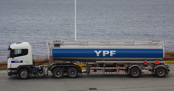 Yacimientos Petrolíferos Fiscales (YPF)