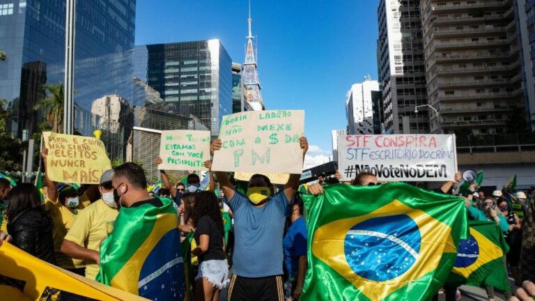 Manifestación en favor de Jair Bolsonaro en Sao Paulo