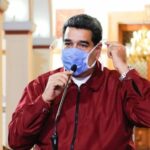El presidente de Venezuela, Nicolás Maduro, con una mascarilla