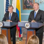 El ministro de Defensa de Colombia, Carlos Holmes Trujillo, y el secretario de Estado de EEUU, Mike Pompeo