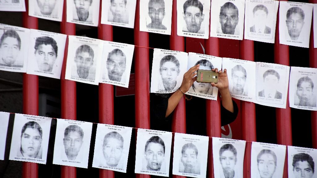 Homenaje a los 43 estudiantes de Ayotzinapa