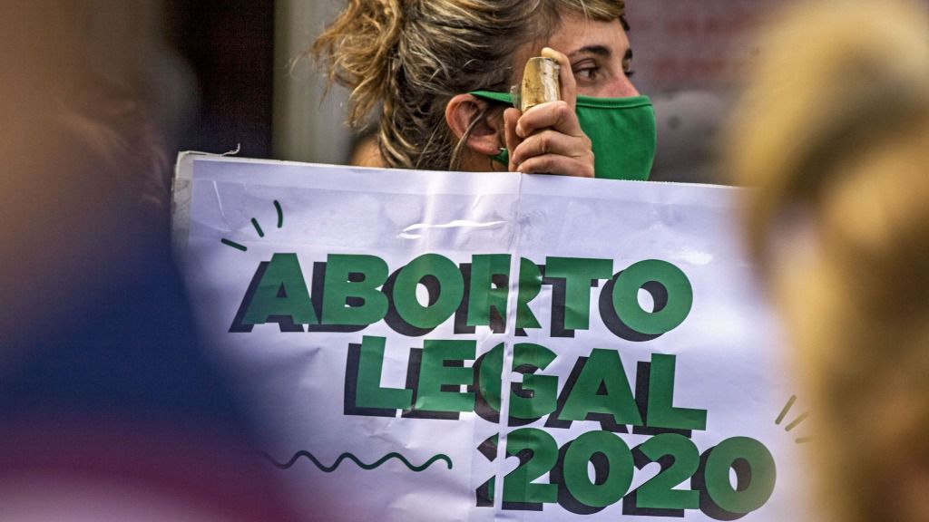 Manifestación a favor de la legalización del aborto en Argentina