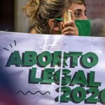 Manifestación a favor de la legalización del aborto en Argentina