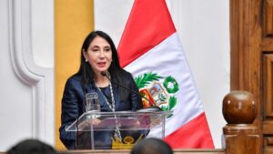 La ministra de Relaciones Exteriores de Perú, Elizabeth Astete