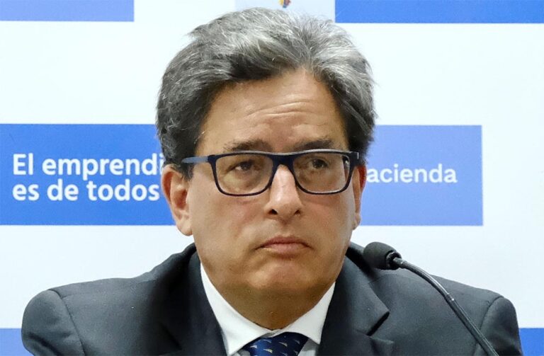 El ministro de Hacienda de Colombia, Alberto Carrasquilla