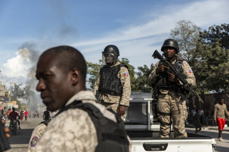 Agentes de la Policía de Haití - ADAM DELGIUDICE / ZUMA PRESS / CONTACTOPHOTO