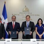 Firma del convenio por el que República Dominicana pasa a ser miembro pleno de CAF - CAF