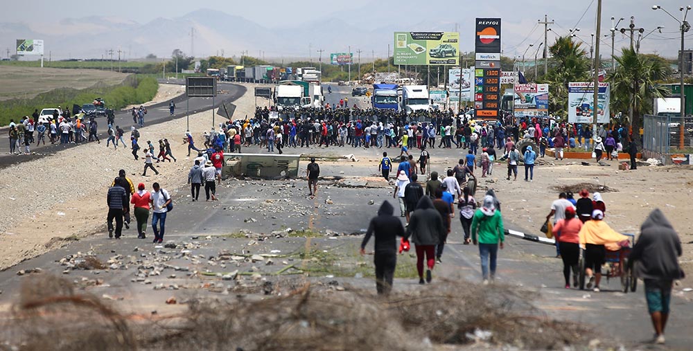 Imagen de las protestas y bloqueos por la Ley Agraria en Perú - EL COMERCIO / ZUMA PRESS / CONTACTOPHOTO