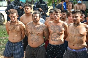 Pandilleros detenidos en El Salvador. - POLICÍA NACIONAL CIVIL DE EL SALVADOR
