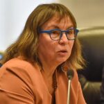 La ministra de Desarrollo Social de Chile se desmarca del estado de excepción en el sur: "No es la solución"