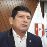 El presidente de la Federación Peruana de Fútbol (FPF), Agustín Lozano