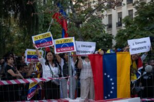 Una manifestación en Madrid a favor del candidato opositor venezolano Edmundo González / Foto: Europa Press - Contacto - David Canales