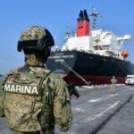 Barco con diésel de contrabando incautado en México (Fogo: Secretaría de Marina de México)