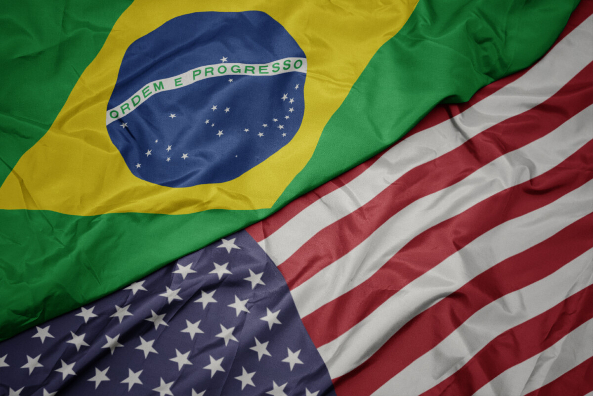 Banderas de Brasil y EEUU