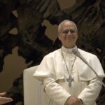El Papa León XIV hablando sobre el trato a migrantes en Estados Unidos.