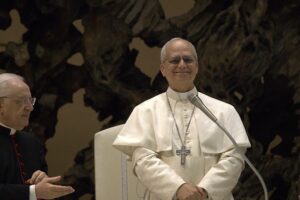 El Papa León XIV hablando sobre el trato a migrantes en Estados Unidos.