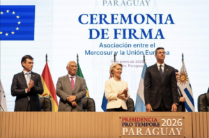 Firma del acuerdo de libre comercio UE-Mercosur en Asunción (Paraguay) (Foto: Presidencia de Paraguay)