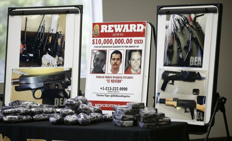 Cartel de las autoridades estadounidenses con la recompensa por Nemesio Oseguera Cervantes, 'El Mencho', líder del Cártel Jalisco Nueva Generación (CJNG) - Europa Press/Contacto/K.C. Alfred