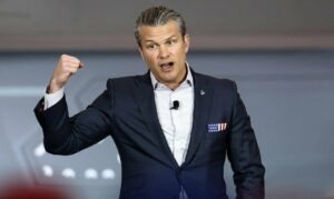 El secretario de Defensa estadounidense, Pete Hegseth - Amanda Mccoy